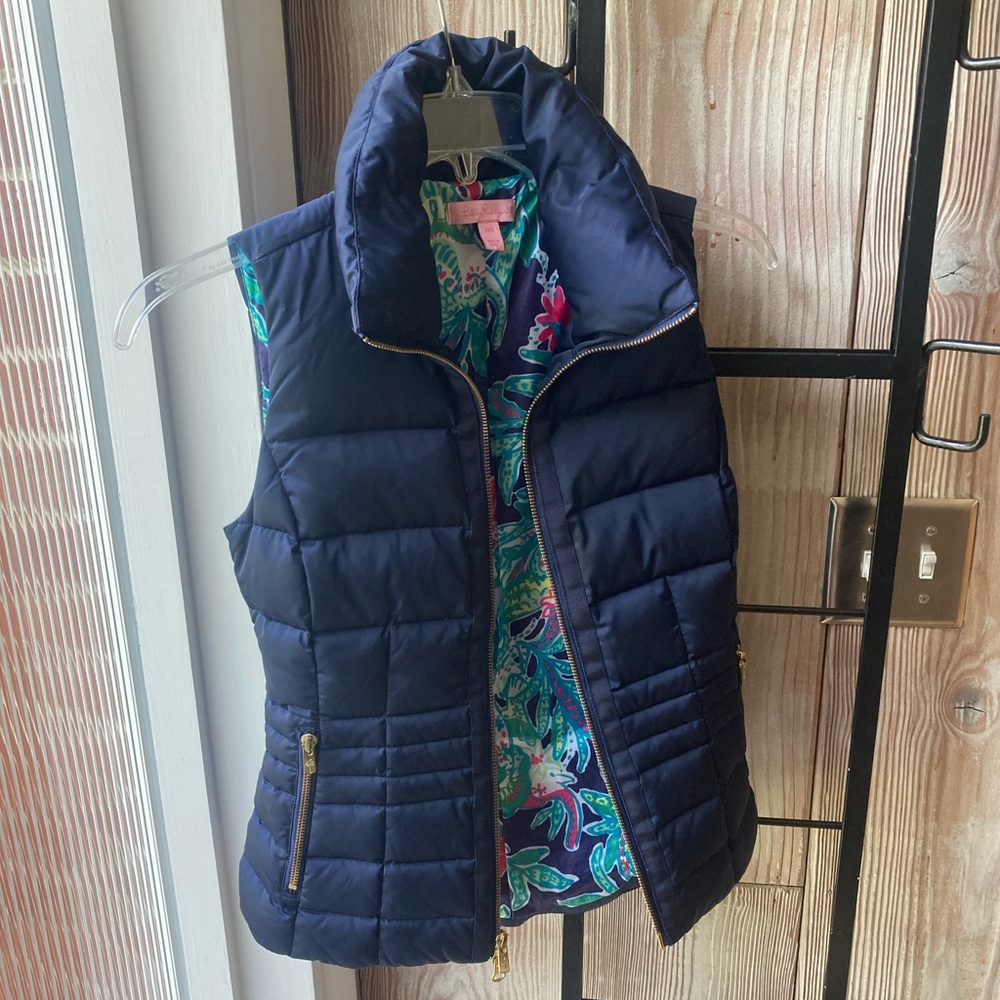 Lilly Pulitzer puffer vest OBO - Picture 2 of 10